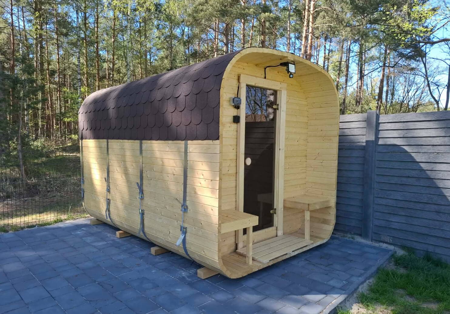 Dry sauna
